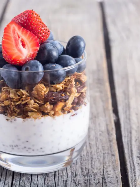 high-protein yogurt parfait