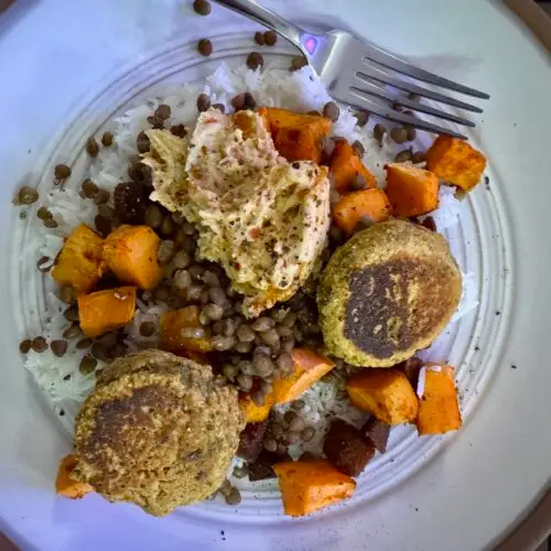 easy falafel bowl